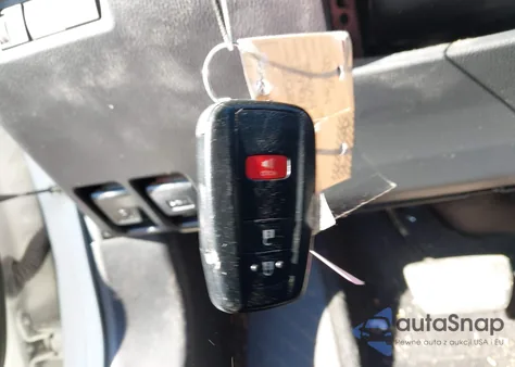 2021 Toyota Rav4 Xle from USA, damaged, VIN 2T3W1RFV5MC139591